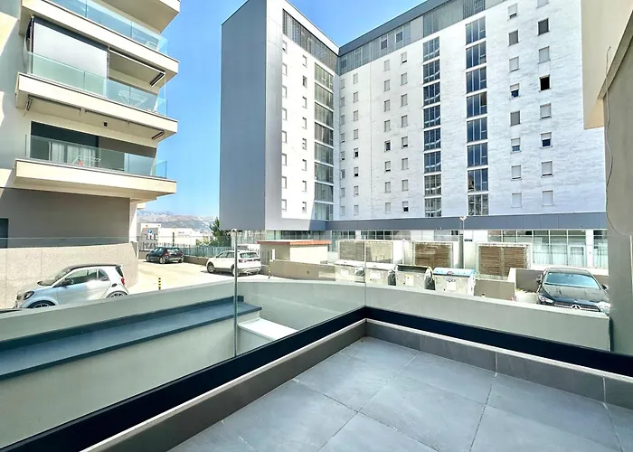 Apartmán Sofi - Modern With Private Garage