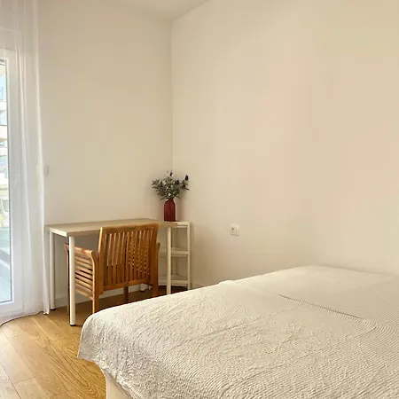Lägenhet Sofi - Modern With Private Garage *