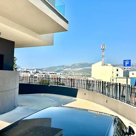 Apartment Sofi - Modern With Private Garage