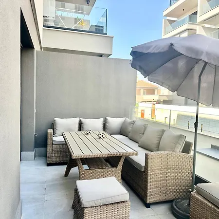 Sofi - Modern With Private Garage Apartamento Split